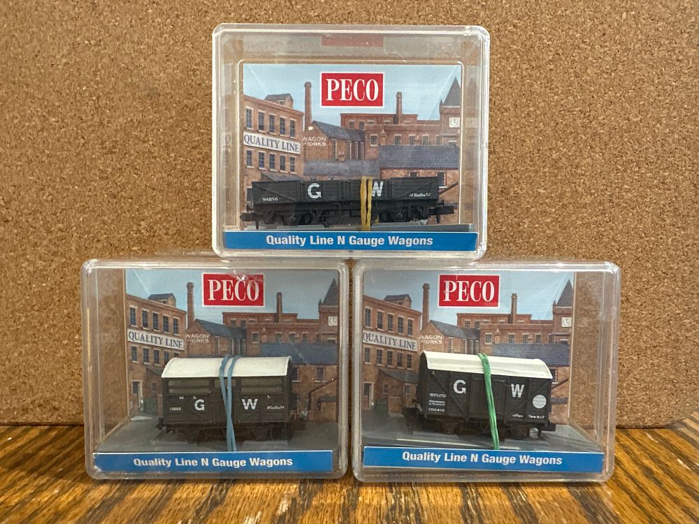 Lot 183: Three Peco Quality Line British N Gauge Great Western Railway Wagons