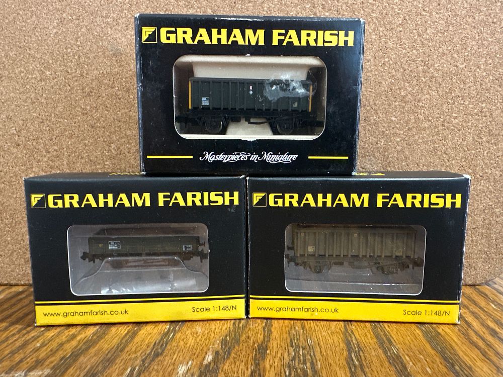 Lot 196: Three Graham Farish N Gauge Model Railway Wagons in Original Boxes
