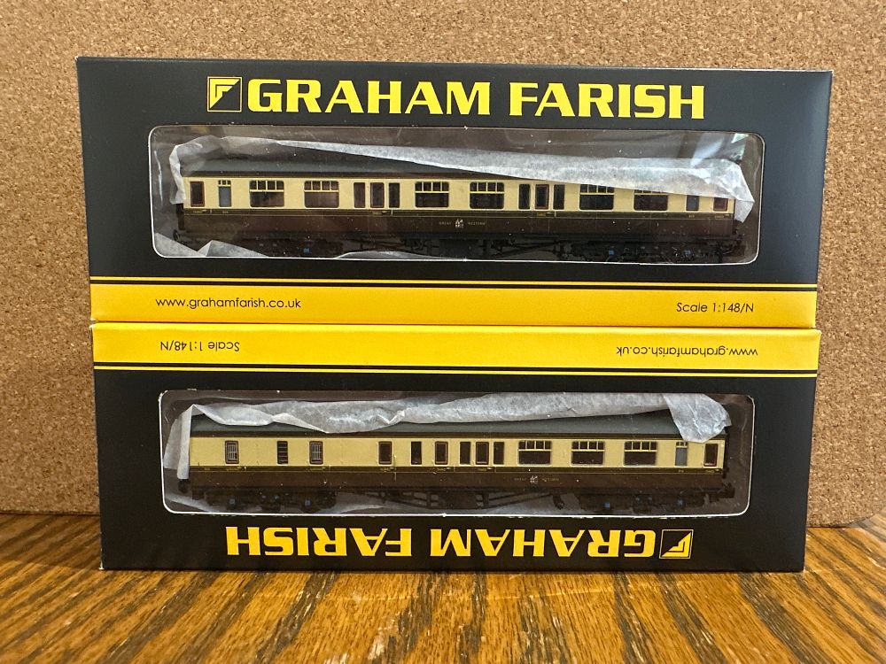 Lot 200: A Pair of Graham Farish N Gauge GWR Hawksworth Passenger Coaches in Original Boxes