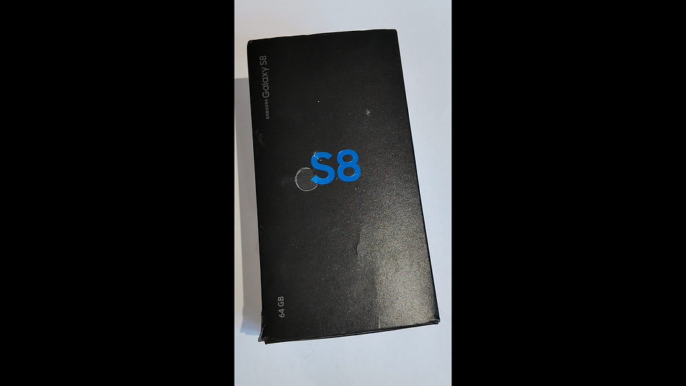 Lot 359: Samsung Galaxy S8 SM-G950F 64GB Midnight Black Smartphone with Retail Box