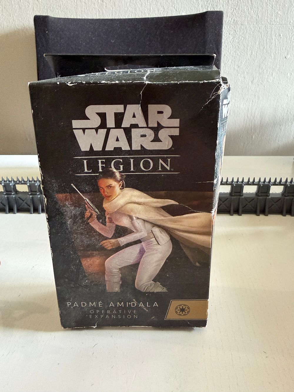 Lot 284: Star Wars Legion Padmé Amidala in box