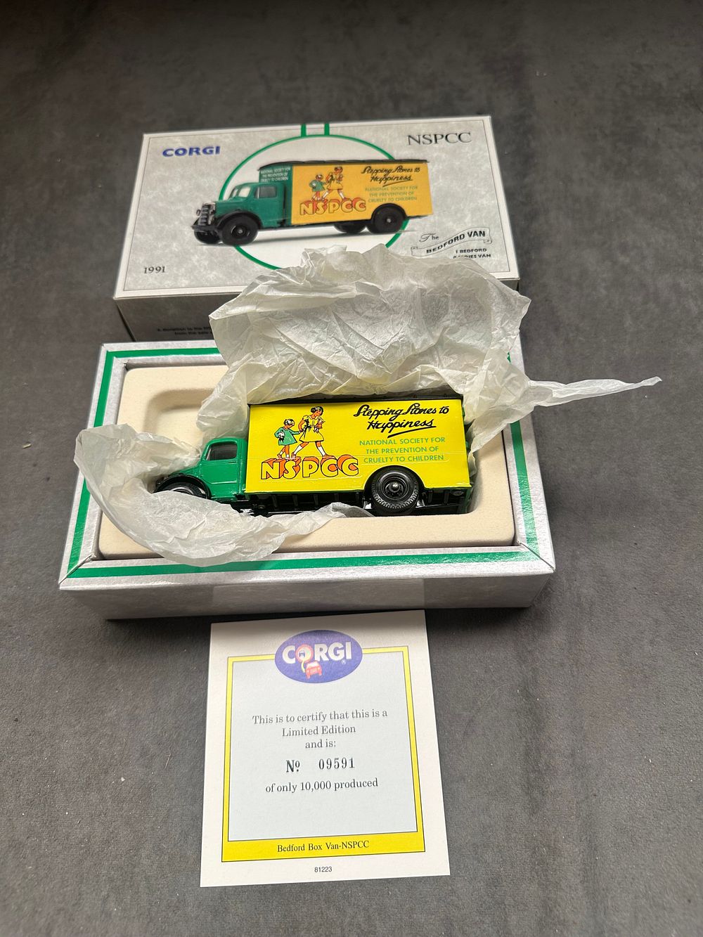 Lot 71: Corgi Classics 97123 Bedford O Series Box Van NSPCC Limited Edition