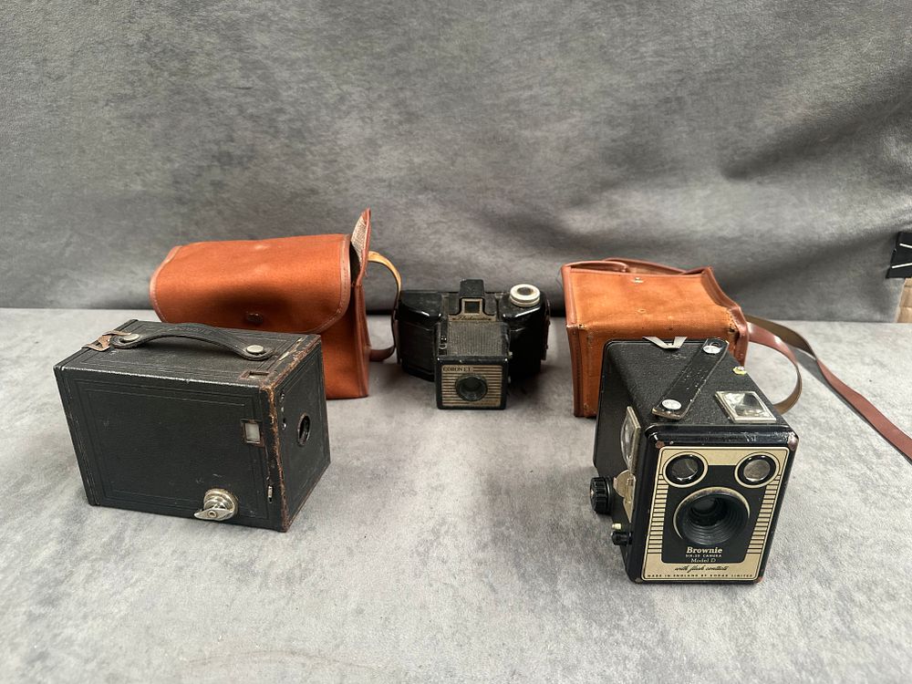 Lot 382: A Trio of Vintage Box Cameras including Kodak and Coronet Models