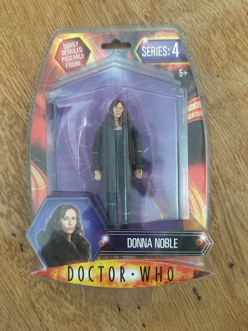 Lot 317: Character Options Doctor Who Series 4 Donna Noble Action Figure