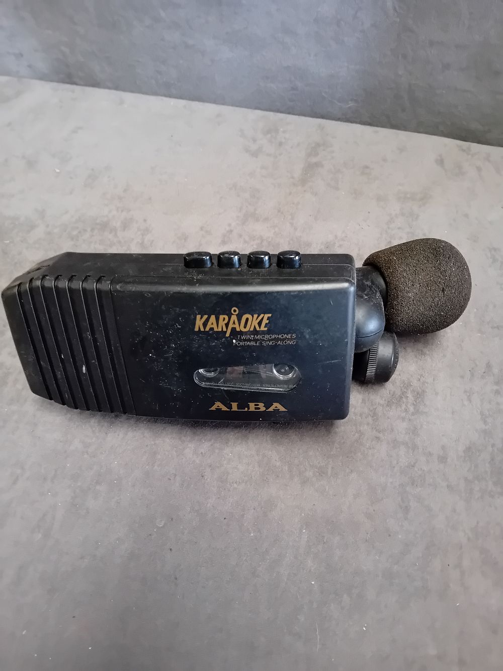Lot 385: Alba KCP4 Twin Microphone Portable Karaoke Cassette Player