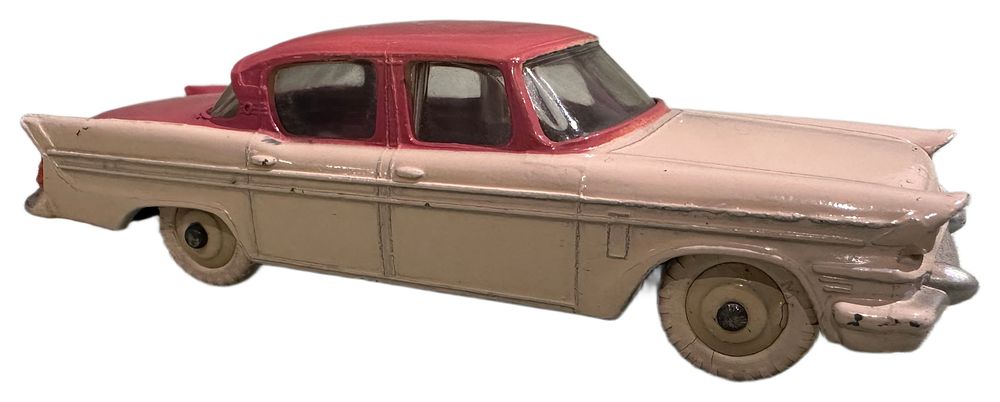 Lot 89: Dinky Toys 180 Packard Clipper Die-cast Sedan