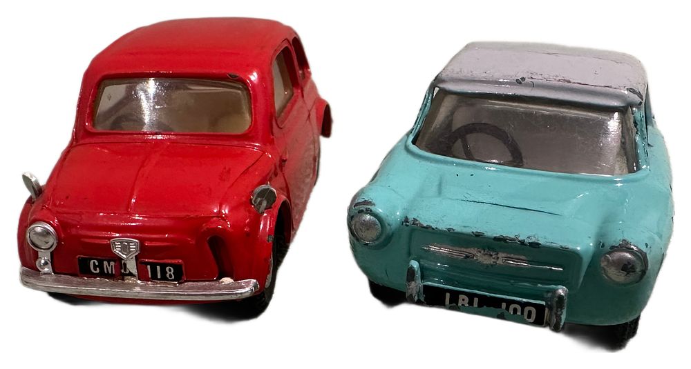 Lot 163: A Pair of Spot-On by Tri-ang Die-Cast 1/42 Scale Model Cars