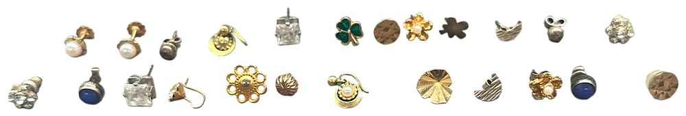 Lot 647: An Assortment of Unpaired Costume Jewellery Earrings