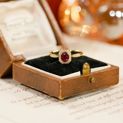 18k diamond ruby ring Freight: 1.International Freight: Foreign shipping charges are