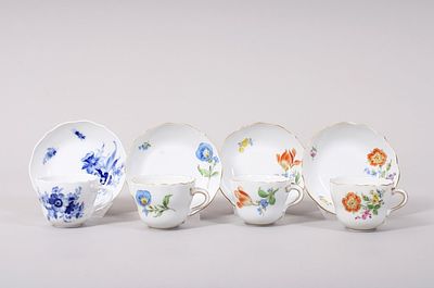 Four mocha cups, Meissen, "New Cutout" shape, "German Flower" and "Blue Flower" decor, 20th 