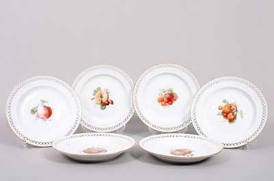 Six openwork plates, KPM Berlin, "Antikglatt" shape, manufactured around 1910 Porcelain 
