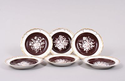 Six place settings, KPM-Berlin, "Neuglatt" shape, manufactured 1849-70 Porcelain, gold-painted 