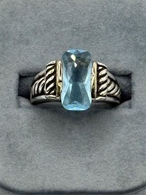 Sterling Ring with Blue Stone. Size 8 1/46.7 gramsMarked 925
