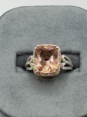 Sterling Ring with Pink Stone. Size 5 1/46.2 gramsCZ Stones