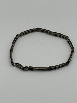 Sterling Gate Bracelet. 7.5 inches9.3 grams Marked "Italy"