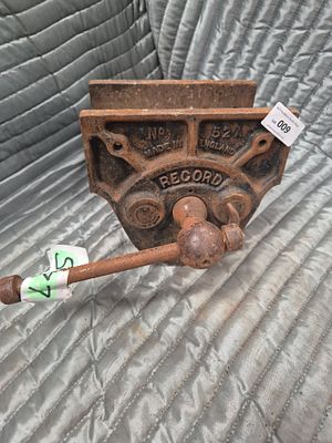 A Record No. 52A Quick-Release Woodworking Vice. A Record No. 52A under-bench woodworking vice 