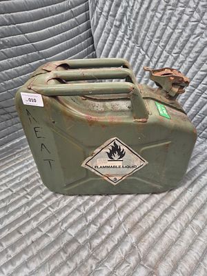 NATO Military 20-Litre Steel Jerry Can, Dated 2013. A contemporary military-style 20-litre fuel 