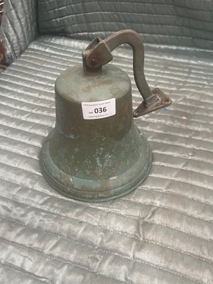 Vintage Cast Copper Alloy Signalling Bell with Wall Mounting Bracket. A heavy, cast copper-alloy 