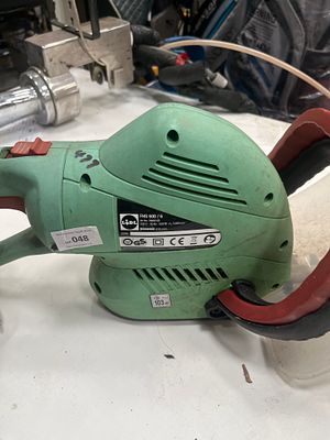 Florabest FHS 600/6 Electric Hedge Trimmer. A Florabest FHS 600/6 mains-powered electric hedge 