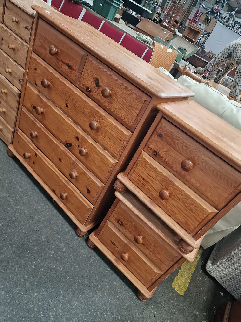Lot 902: A Trio of Honey Pine Bedroom Chests