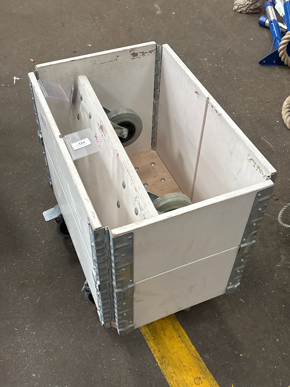 Lot 111: A Collapsible White Laminated Plywood Transport Crate