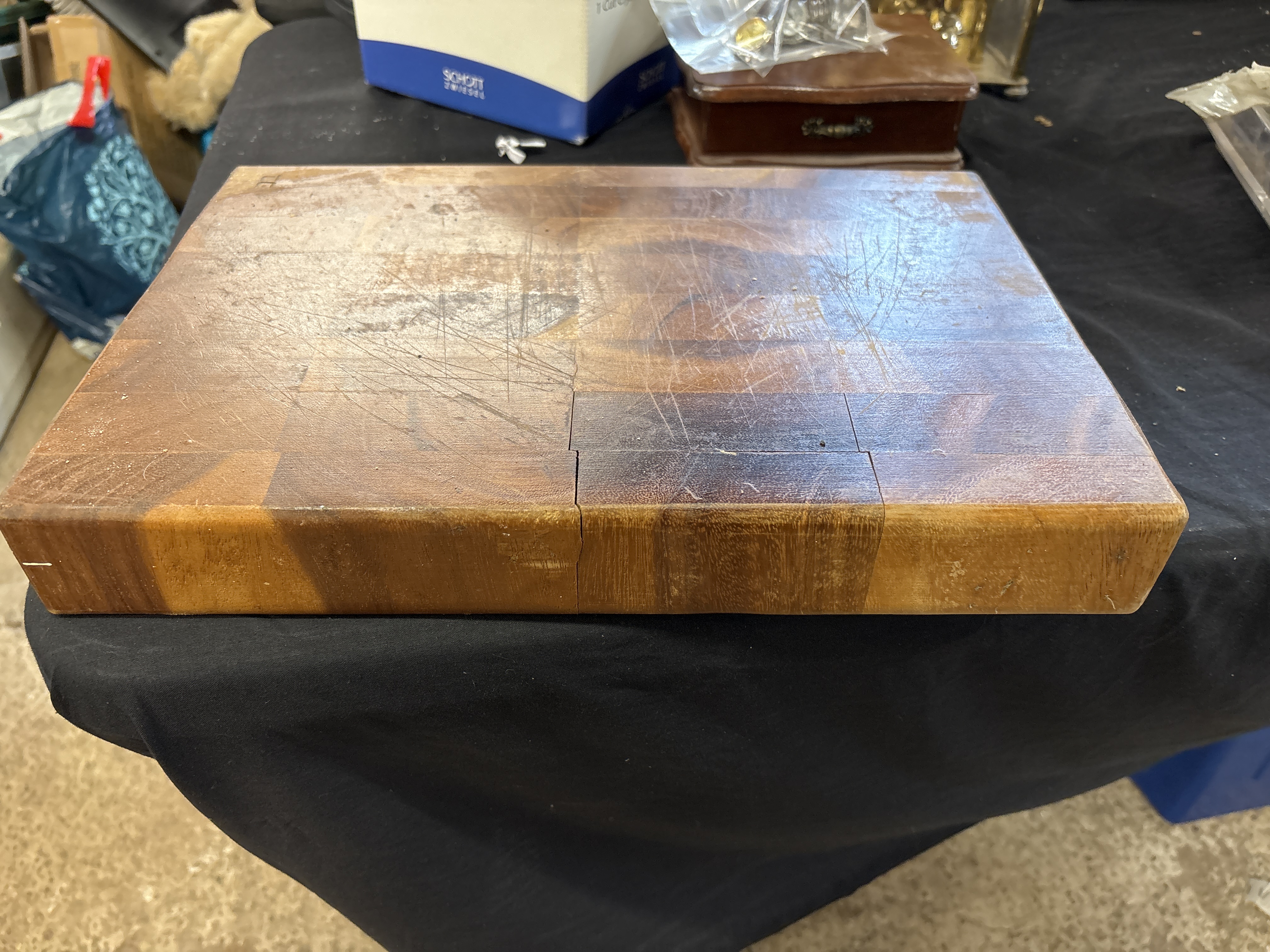 End-Grain Wood Butcher Block Chopping Board