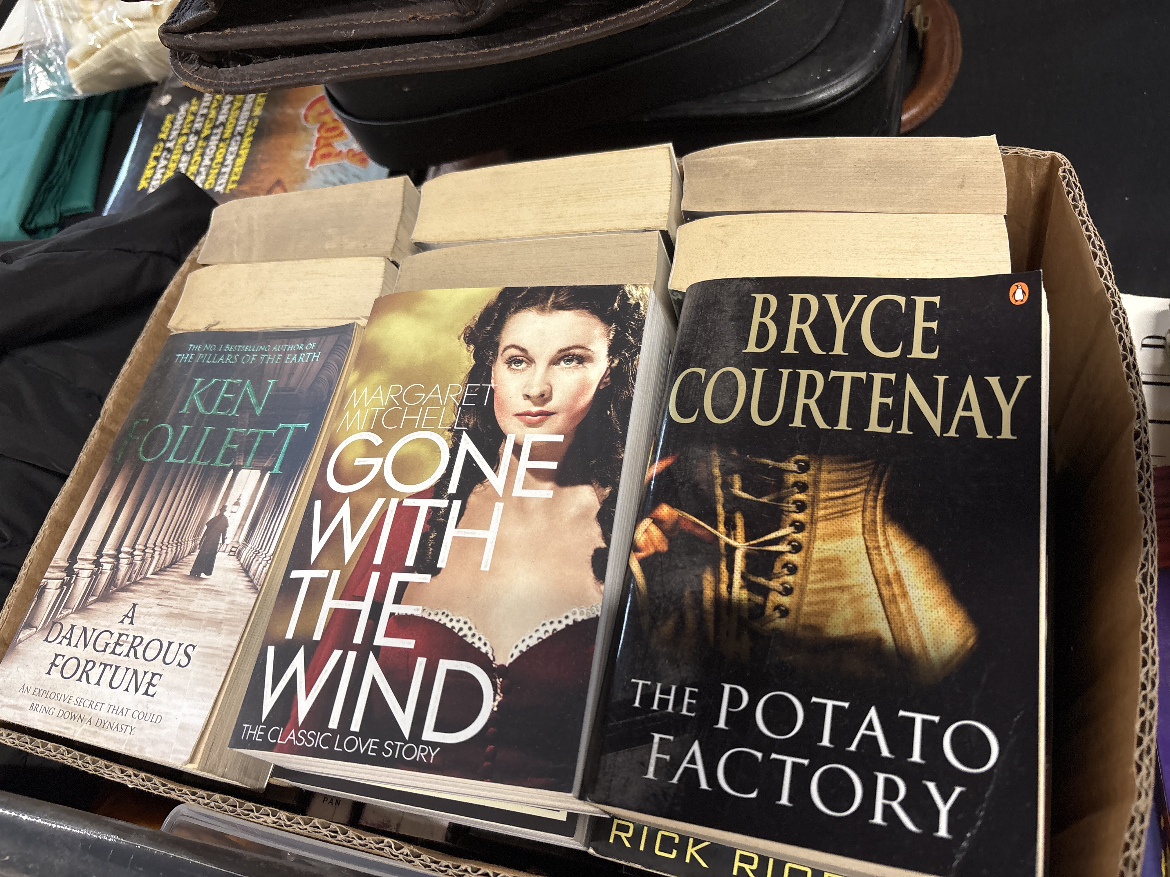 An Assortment of Modern Fiction and Biography Including Works by Bryce Courtenay and Ken Follett