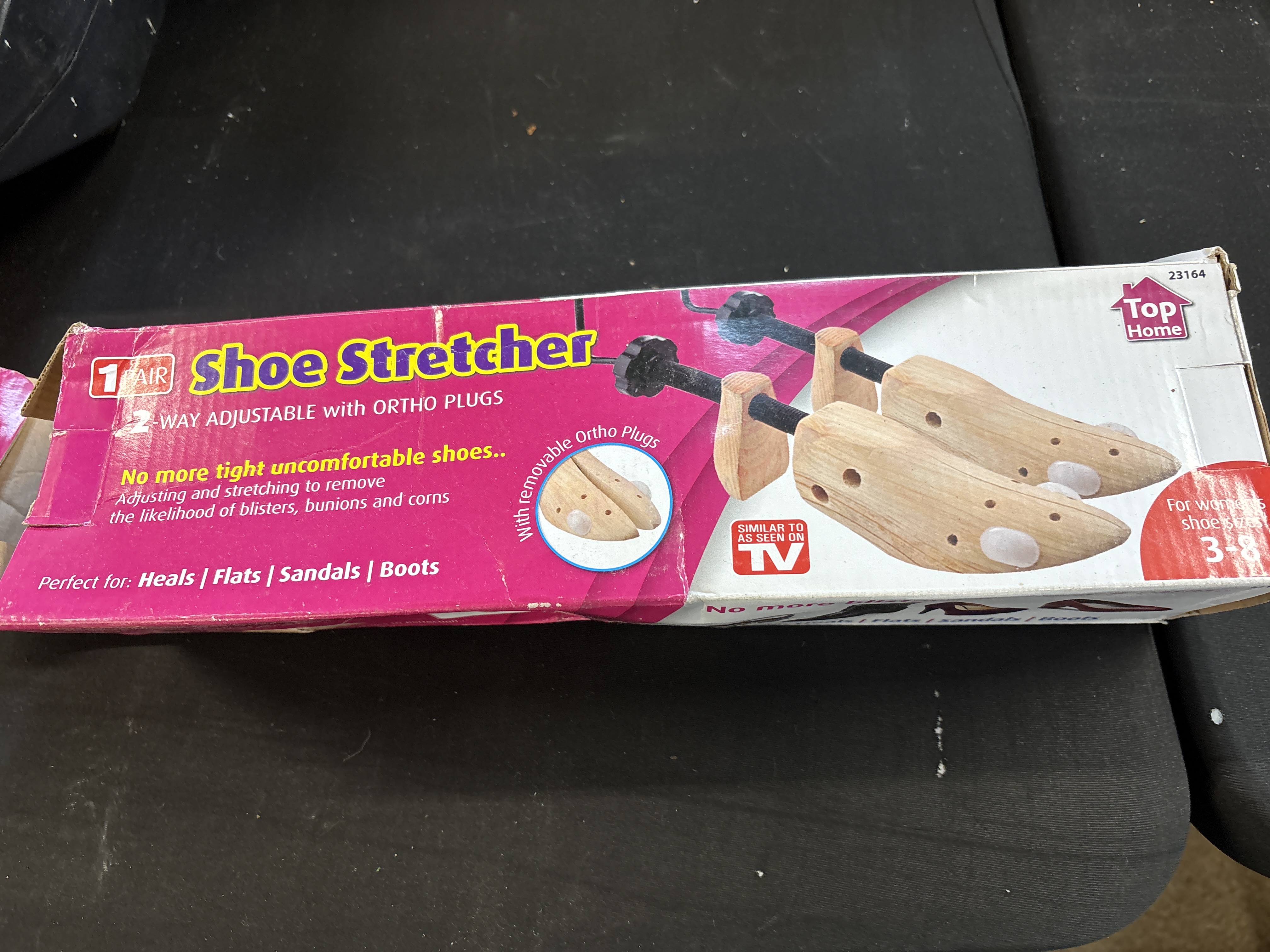 A Pair of Top Home 2-Way Adjustable Wooden Shoe Stretchers
