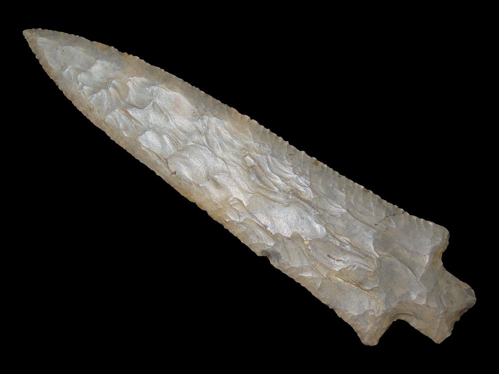Heartland Artifact Auctions Inc | Native American & Pre-Columbian Artifact Auction