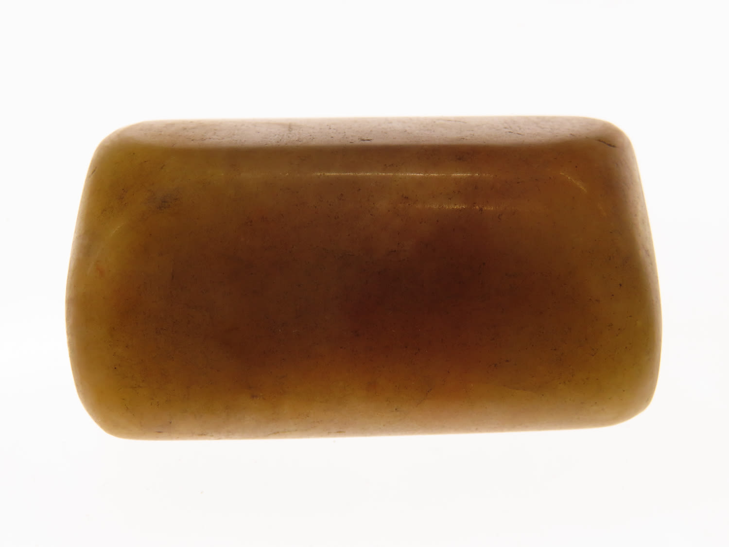 Lot 100 2.3/4" Ferruginous Quartz Hump Bannerstone Knoblock featured