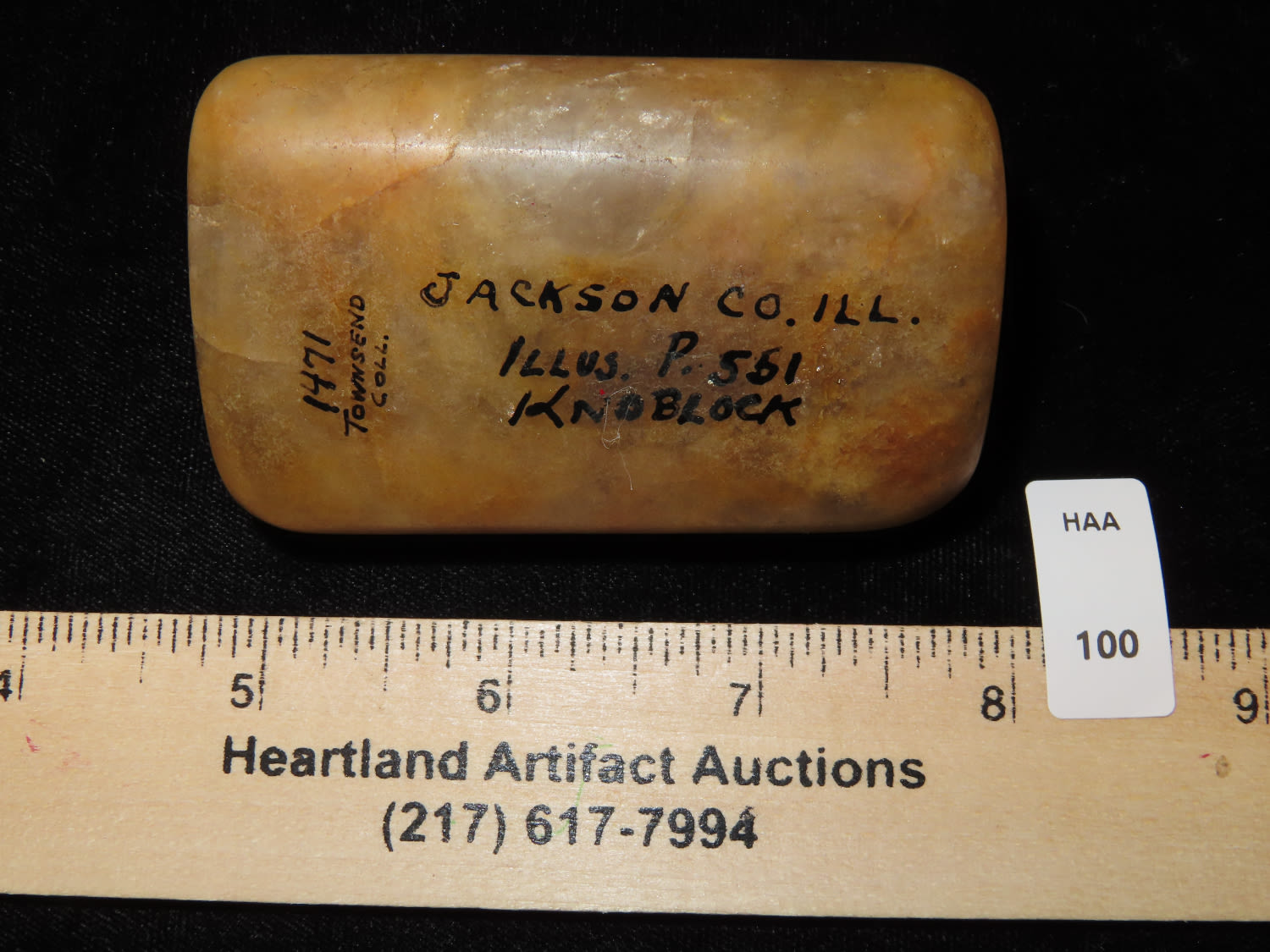 Lot 100 2.3/4" Ferruginous Quartz Hump Bannerstone Knoblock featured