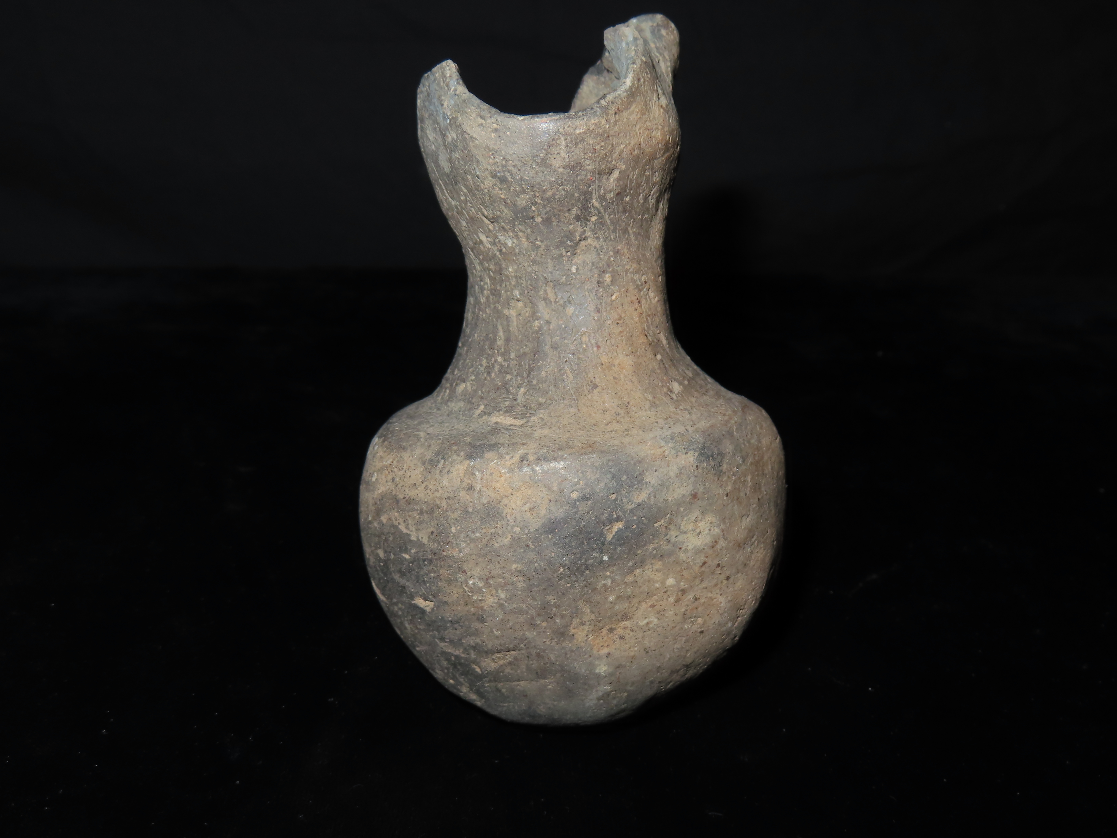 Lot 74 4 1/2" Pottery Water Vessel, found in New Madrid Co., Missouri