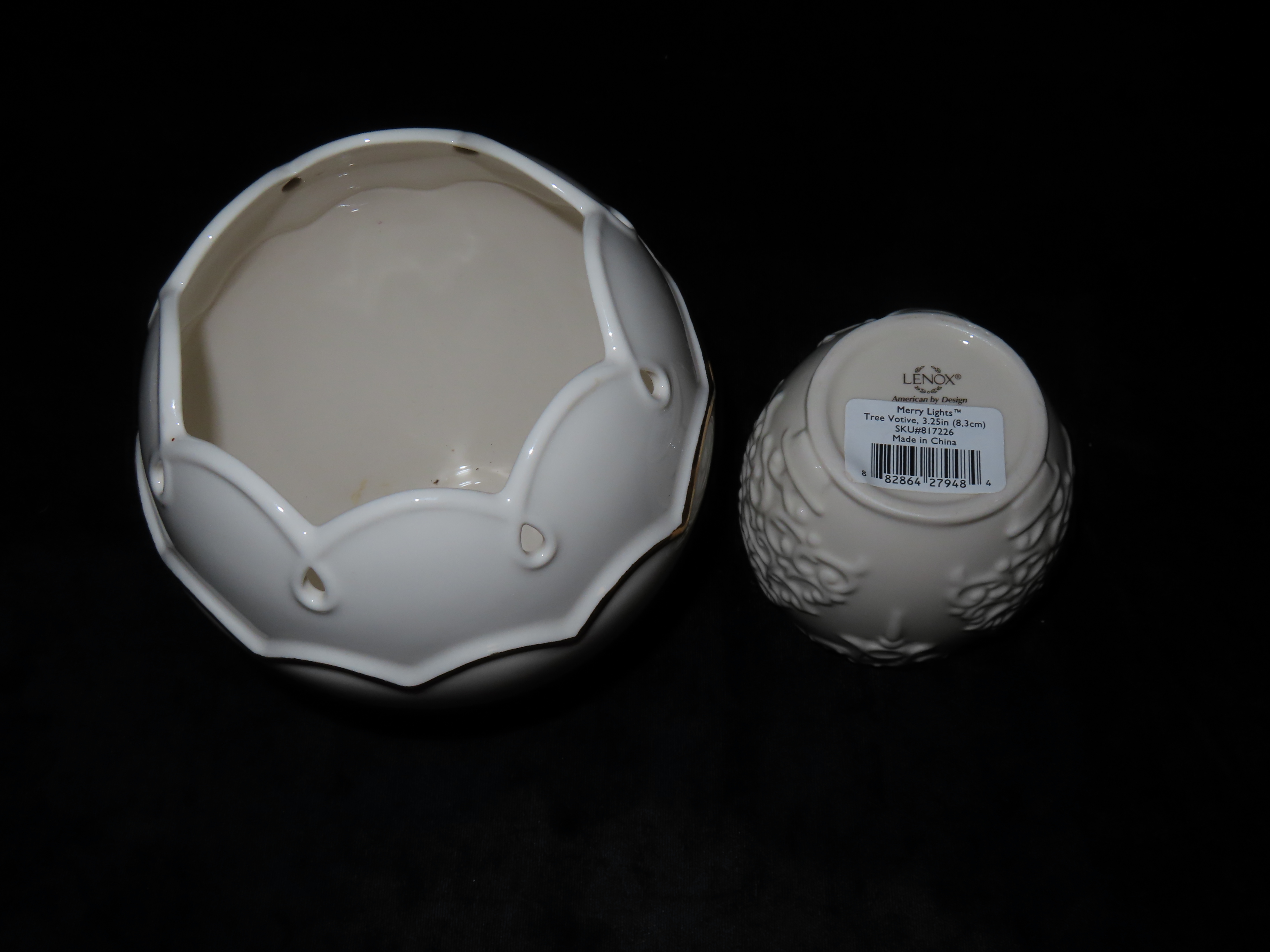 Lot 505 Set of Votive HoldersLenox "Perfect Petals" and Lenox "Merry