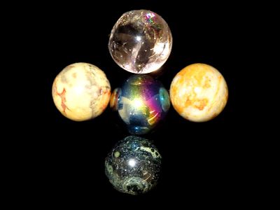 Group of 5x 3/4" Crystal/Gemstone Spheres/Marbles.Auctioning as Authentic & Unaltered