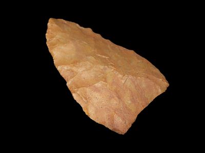 2 1/2" Clovis/Early Paleo, Hardin Co., TN, EX Bill Pettit Collection, Reviewed and Approved 