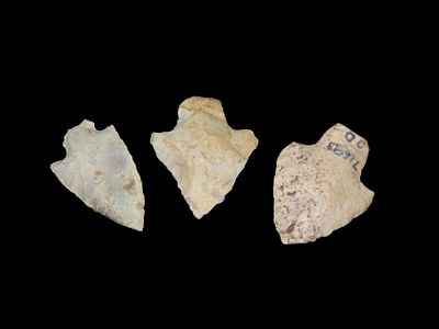 Grouping of 3 Arrowheads