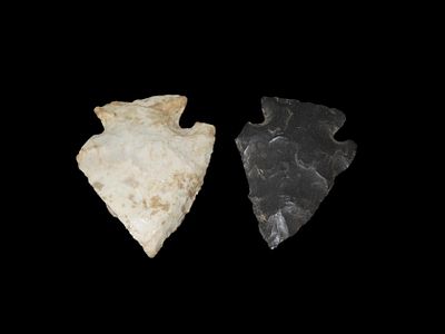 Grouping of 2 Arrowheads