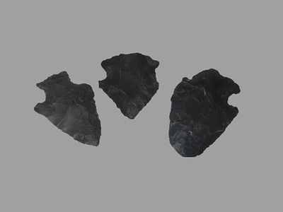Grouping of 3 Arrowheads