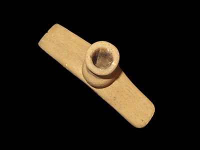 Outstanding Hopewell Platform Pipe, Motely COA, Brown County Illinois, Ex Judge Stone, Tommy Beutell