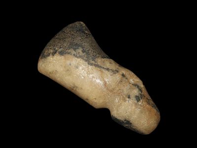 4 1/2" Quartz Trophy Axe, Motley COA, Clark County Ohio, Rare Colorful Example
. 4 1/2" Quartz 