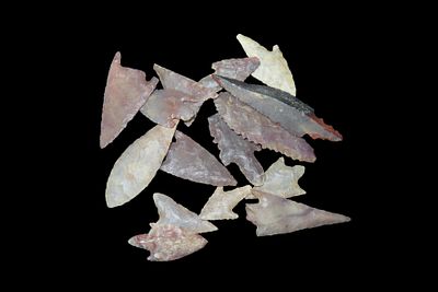 15 Neolithic Saharan Arrowheads, 4000-6000 Years old