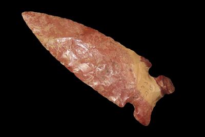 3 3/4" Outstanding Color Graham Cave, found in St. Charles Co., Missouri