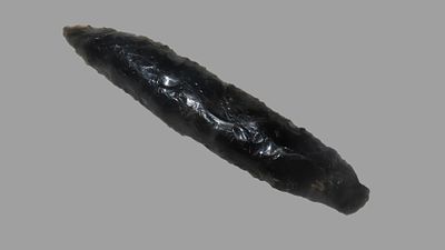 3 3/4" Obsidian Cascade Shouldered, Found in Gary Bingham in Harney County, Oregon