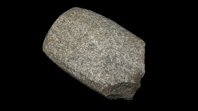 5 3/4" Hardstone Broken Mano, Found in Saline Co. Missouri