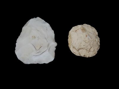 Lot 2 Sundisk and Flint Blade Tools, Central States