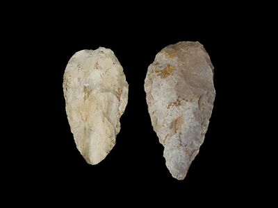 Lot of 2 Flint Blades from Illinois / Missouri, the largest is 4 3/8"