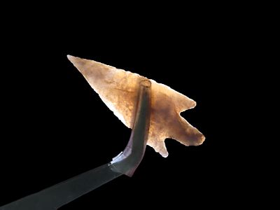 Lot of 5 Outstanding Well-Made Neolithic Points, Sierra Desert