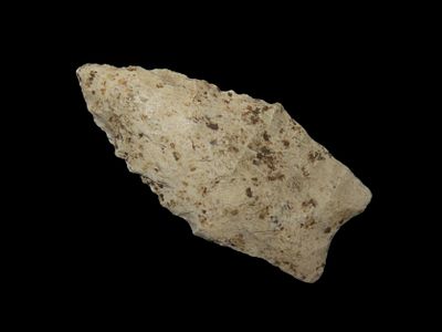 1 7/8" Angostura Point. Pike County, Missouri. Found near Hannibal by Richard Grammer 1980 - 1990.