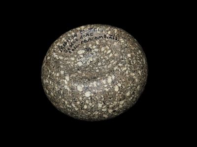 Exceptional Jersey Bluff Discoidal, Madison Co. Illinois. Motley COA. Oustanding porphyry 