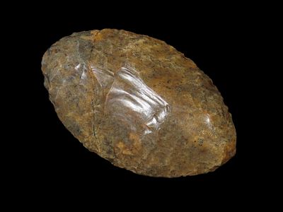 3 1/2" Agate Folsom Knife, Lincoln Co. Colorado, Motley COA. Outstanding Paleo Ovoid found near 
